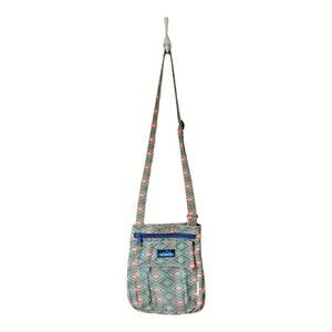 ‎Kavu Keepalong Crossbody Bag in Diamond Print